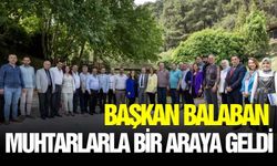 Başkan Balaban, ilçe merkezindeki mahallelerin muhtarlarıyla bir araya geldi