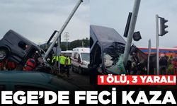 Ege'de direğe çarpan araç ikiye bölündü: 1 ölü, 3 yaralı
