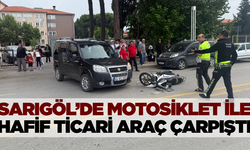 Sarıgöl'de motosiklet hafif ticari araca çarptı: 1 yaralı