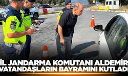 Aydın İl Jandarma Komutanı Aldemir, vatandaşların bayramını kutladı