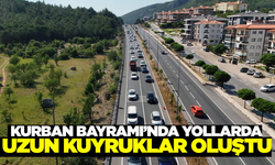 Kurban Bayramı tatilinde yollarda uzun kuyruklar oluştu!