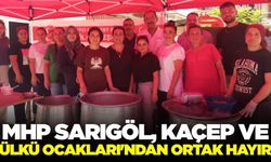 Sarıgöl'de aşure hayrına yoğun katılım