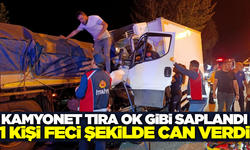 Uşak'ta kamyonet, tırın dorsesine çarptı: 1 ölü