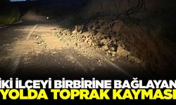 Manisa'da toprak kayması! Yol trafiğe kapatıldı