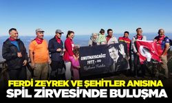 Ferdi Zeyrek ve Şehitler anısına duygusal tırmanış