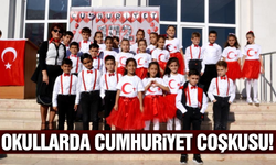 Manisa'da okullarda Cumhuriyet Bayramı coşkuyla kutlandı