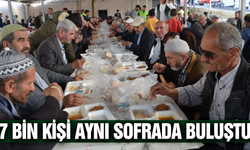 Manisa'da geleneksel hayır yemeği büyük ilgi gördü