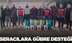 Ege'de seracılara gübre desteği