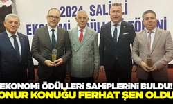 Salihli'de ekonomi ödülleri töreninde onur konuğu Başkan Ferhat Şen oldu