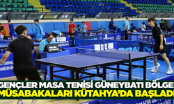 Gençler masa tenisi heyecanı Kütahya'da başladı