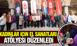 Manisa Lalesi, Tarihi Kurşunlu Han’da kadınların ellerinde hayat buldu!