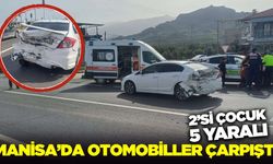 Salihli'de otomobiller çarpıştı: 2’si çocuk 5 yaralı