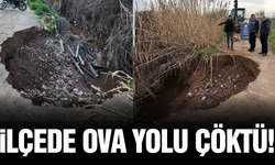 Manisa'nın ilçesinde aşırı yağışlar sonrası yol çöktü!