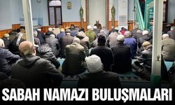 Manisa'da vatandaşlar sabah namazında buluştu