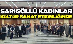 Sarıgöllü kadınlar 'Sarışın Bir Kurt' sergisini ziyaret etti