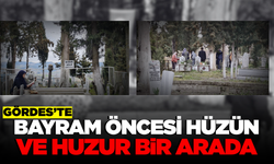 Gördes'te Arefe Günü Mezarlıklar Dolup Taştı