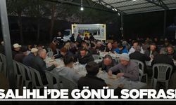 Salihli'de iftar sofraları Ortaköy ve Kemer’de kuruldu