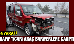 Uşak'ta hafif ticari araç bariyerlere çarptı: 6 yaralı