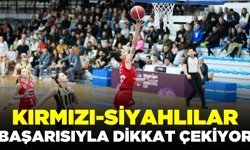 Turgutlu Belediyesi Takımı, şampiyonluğun en güçlü adaylarından biri