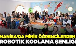 Manisa'da öğrencilerinden Robotik Kodlama Şenliği