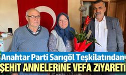 Anahtar Parti Sarıgöl'den şehit annelerine anlamlı ziyaret