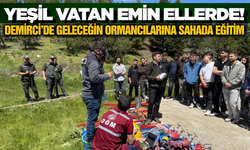 Demirci'de Ormanlar İçin Çifte Etkinlik: Minikler Fidan Dikti, Gençler Yangınla Mücadeleyi Öğrendi