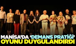 Manisa’da “Demans Pratiği” oyunu büyük ilgi gördü