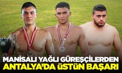 Manisa'nın genç pehlivanları Antalya'da gövde gösterisi yaptı