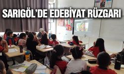 Sarıgöl’de minik öğrenciler yazar Ebru Kapaklıkaya ile buluştu