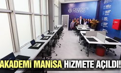 Akademi Manisa kapılarını açtı: Gençler teknolojiyle geleceği şekillendirecek