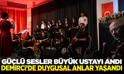 Demirci’de Unutulmaz Gece: Öğrencilerden Neşet Ertaş’a Muhteşem Vefa