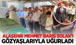 Alaşehir’de kalp krizine yenik düşen eğitimci ebediyete uğurlandı