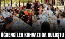 Kur'an Kursu öğrencileri kahvlatı etkinliğinde buluştu