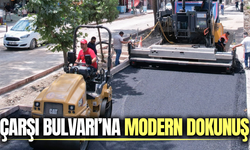 Şehzadeler'deki Çarşı Bulvarı modern görünümüne kavuşuyor