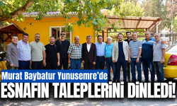 AK Partili Baybatur Yunusemre’de esnafla buluştu