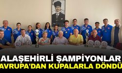 Alaşehir'den Avrupa'ya damga: Uzay modellerinde kupalarla döndüler