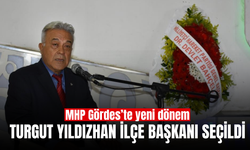 MHP Gördes’te bayrak değişimi: Turgut Yıldızhan başkan seçildi