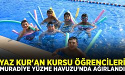 Manisa'da Kur'an Kursu öğrencileri havuzda serinledi