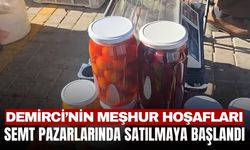 Demirci Semt Pazarı’nda Dikkat Çeken Ürün: Meşhur Hoşaflar Tezgahlarda
