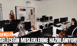 Manisa’da genç yazılımcılar sertifikalarına kavuştu
