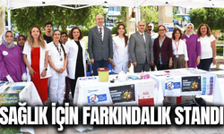 Manisa’da sağlık standında kan şekeri ve vücut ölçümleri yapıldı