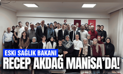 Recep Akdağ, Manisa’da öğrencilerle buluştu