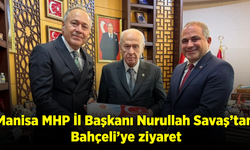 MHP Manisa İl Başkanı Nurullah Savaş, Bahçeli’ye kongre raporunu sundu