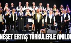 Manisa’da Neşet Ertaş Türkülerle Anıldı