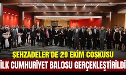 Manisa'da 103. yıl coşkusu zirve yaptı