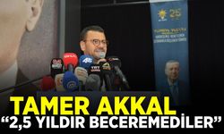Tamer Akkal’dan Manisa çıkışı: “2,5 yıldır beceremediler”