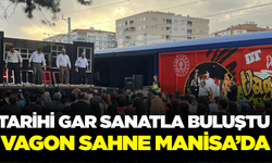Raylardan Sahneye Manisa'da Tiyatro Zamanı