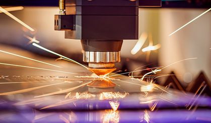 Fiber Lazer Teknolojisi: Endüstride Kesim ve Markalamanın Geleceği