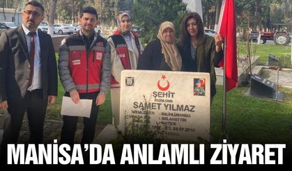 Manisa'da şehit kabirlerine vefa ziyareti!