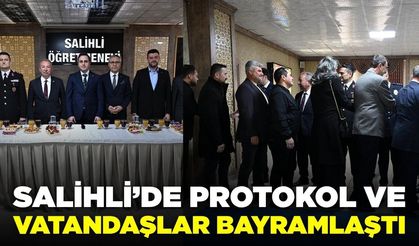 Salihli'de Bayramlaşma töreni!
